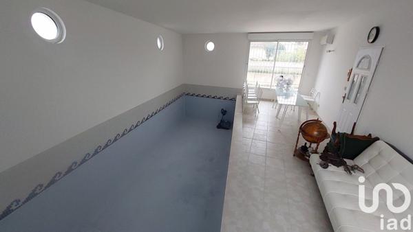 Maison 7 pièces de 200 m² à Générac (30510)