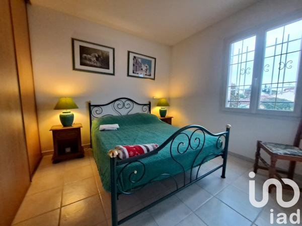 Maison 7 pièces de 200 m² à Générac (30510)