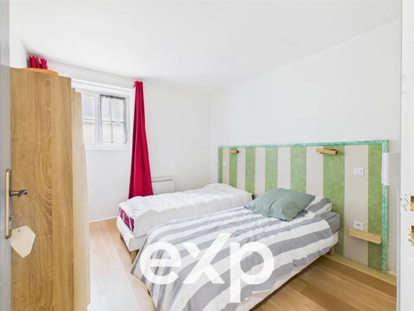 MAISON 10 PIÈCES AVEC TERRASSE GÎTE 6 CHAMBRES