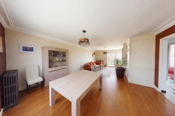 RARE sur le quartier des Rocs? Maison au fond d'impasse, vue dégagée, 800 m² de terrain