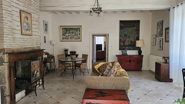 Fargues-sur-Ourbise (47700) Grande maison aux prestations de qualité