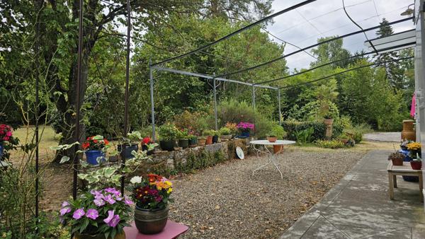 Fargues-sur-Ourbise (47700) Grande maison aux prestations de qualité