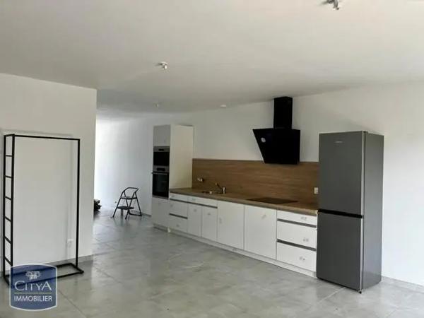 Maison à vendre 2 pièces 61.85m² Médis (17600)