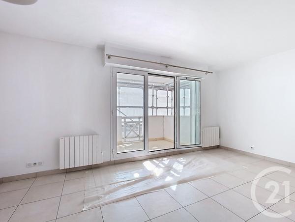 Appartement F3 à vendre  3 pièces - 56,64 m 2   ARCACHON  - 33