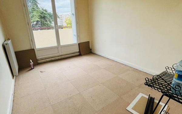 Appartement à vendre    3 pièces • 60,55 m2 Garges-lès-Gonesse