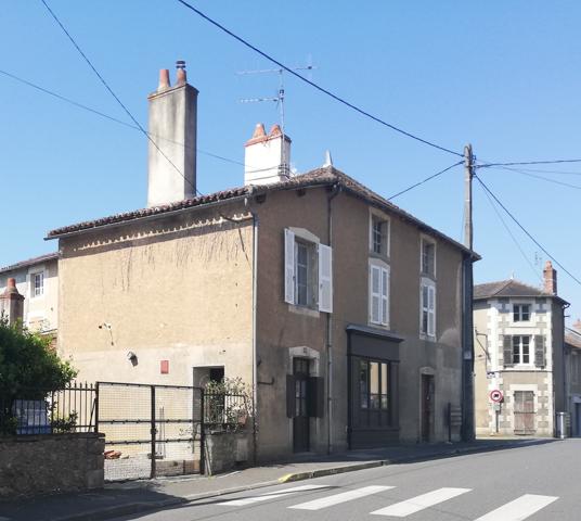Maison à vendre à Montmorillon (86500) - Vienne