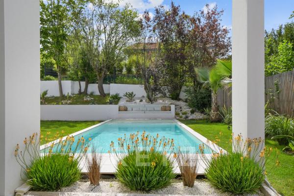 Prestigieuse villa d'architecte proche de Toulouse