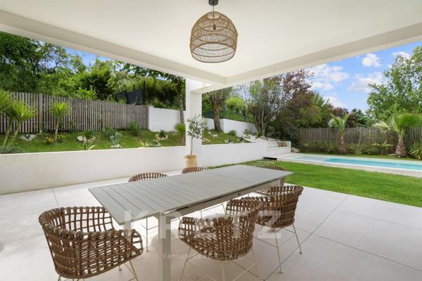 Prestigieuse villa d'architecte proche de Toulouse