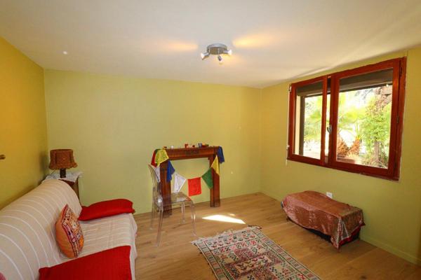 Maison en Viager occupé sans rente. Villeneuve-Lès-Avignon 9 pièce(s) 174 m2