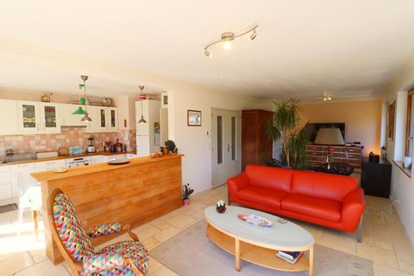 Maison en Viager occupé sans rente. Villeneuve-Lès-Avignon 9 pièce(s) 174 m2