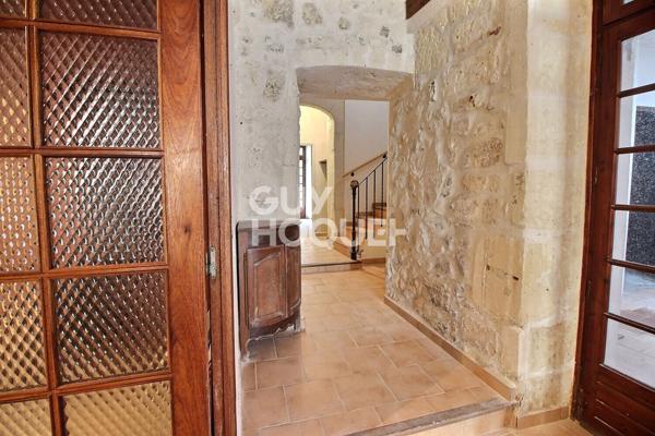 Maison Tarascon 244 m2 - Cachet cour intérieure