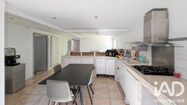 Maison à vendre 7 pièces 147 m² Bagnols-sur-Cèze