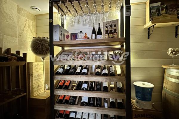 Maison à vendre 5 pièces de 160 m² à Entraigues-sur-la-Sorgue