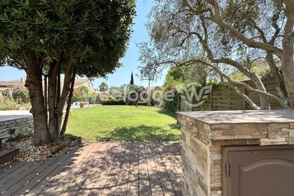 Maison à vendre 5 pièces de 160 m² à Entraigues-sur-la-Sorgue
