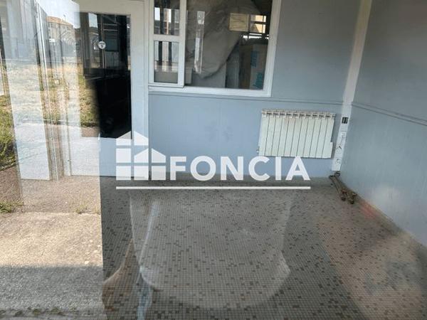 Location Local commercial 1 pièce 180 m² - 267 RUE DE L'ISLON Chasse Sur Rhone 38670