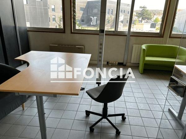 Location Local commercial 1 pièce 180 m² - 267 RUE DE L'ISLON Chasse Sur Rhone 38670