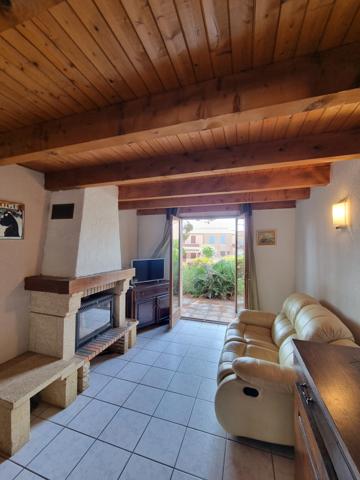 Saint-Pierre-la-mer (11560) Maison 3 pièces de 80 m2 avec garage 11560 Saint pierre la mer