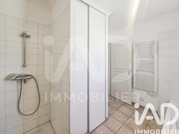 Maison à vendre 4 pièces 92 m² Saint-Geniès-de-Malgoirès