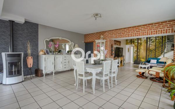 Maison à vendre    5 pièces • 136 m2 Denain
