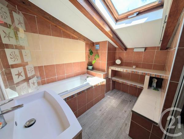 Maison à vendre  5 pièces - 171,31 m 2   MARSEILLE  - 13013