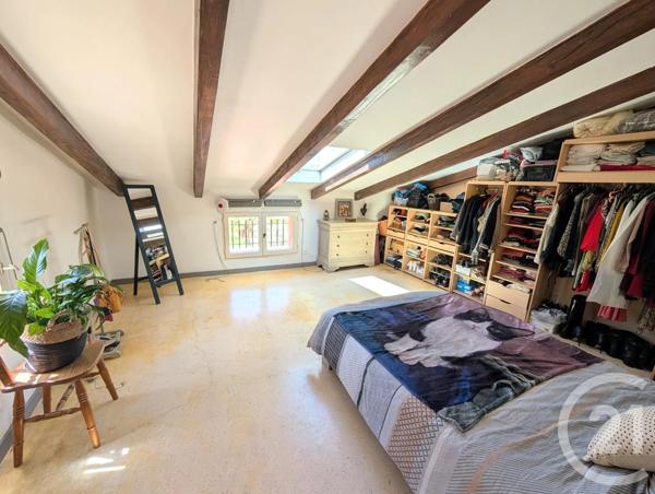 Maison à vendre  5 pièces - 171,31 m 2   MARSEILLE  - 13013