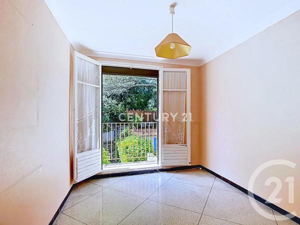Maison à vendre  5 pièces - 88,65 m 2   LA PENNE SUR HUVEAUNE  - 13