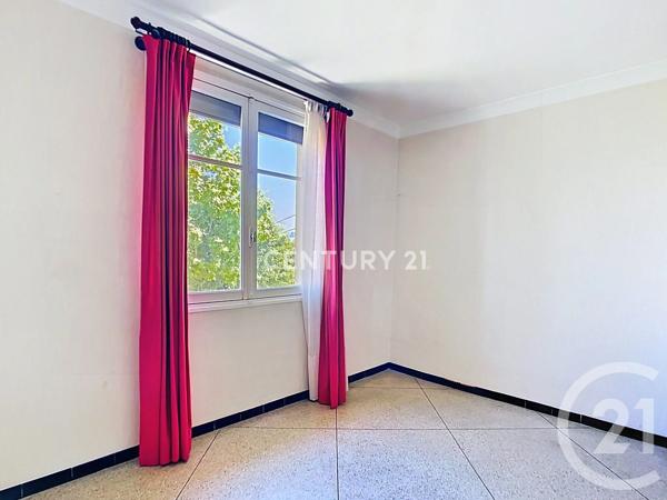 Maison à vendre  5 pièces - 88,65 m 2   LA PENNE SUR HUVEAUNE  - 13