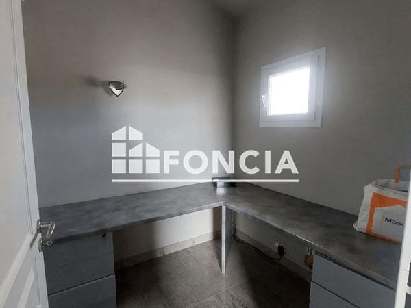 Location Appartement 3 pièces 111.1 m² - BOULEVARD DU TEMPS PERDU Manosque 04100