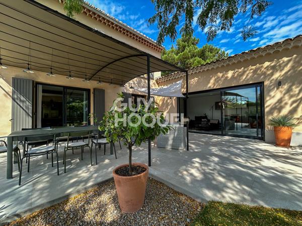 Maison rénovée 195m² à Châteauneuf-de-Gadagne (84470)