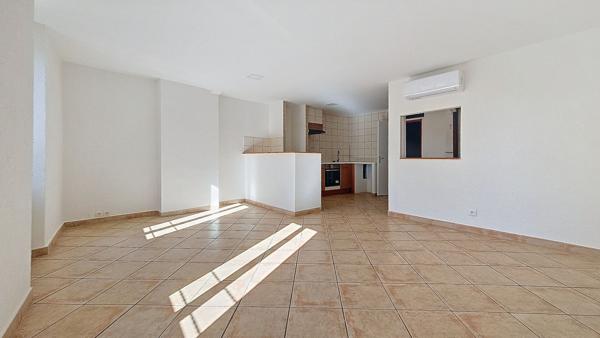 Appartement T4 duplex au centre ville de Cazères