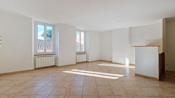 Appartement T4 duplex au centre ville de Cazères