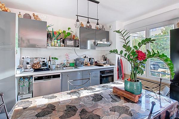 A VENDRE en EXCLUSIVITE à DRAGUIGNAN - Appartement T3 de 60.75m² avec JARDIN de 96m²