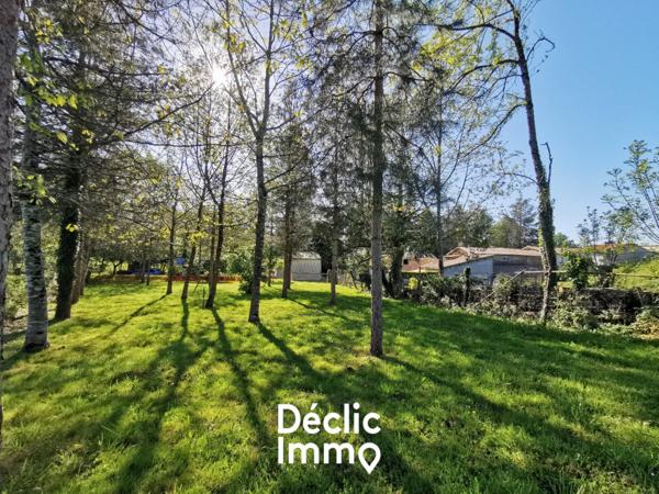 Vente propriété Fenioux, 276m² 14 pièces 367 500€ avec garage
