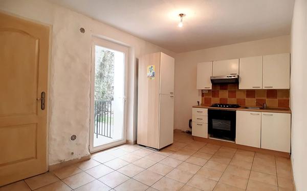 Appartement à louer    1 pièce •  Marquixanes
