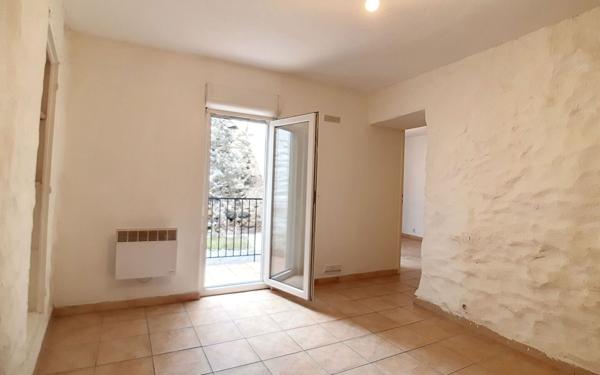 Appartement à louer    1 pièce •  Marquixanes
