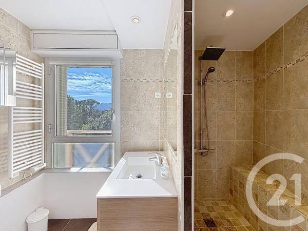 Appartement F5 à vendre  5 pièces - 116,36 m2 MANDELIEU LA NAPOULE - 06