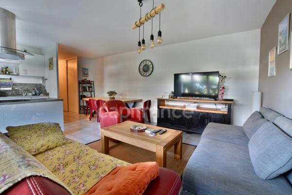 A vendre à Hendaye, appartement T3 de 61 m² avec terrasse en rez de jardin.