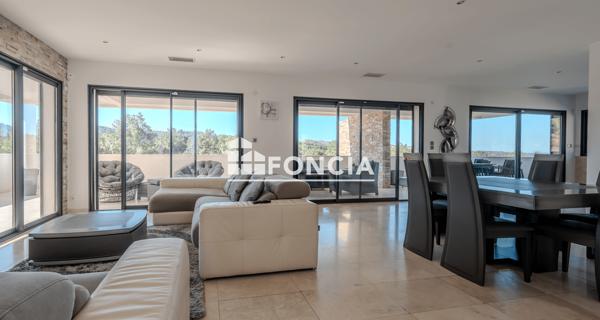 À vendre Maison 4 pièces 380 m² - Les Pennes-mirabeau 13170