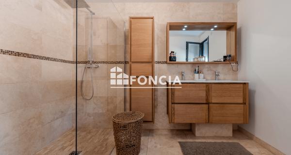 À vendre Maison 4 pièces 380 m² - Les Pennes-mirabeau 13170