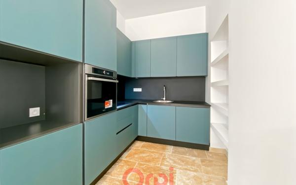 Appartement à vendre    4 pièces • 72 m2 Lyon 3