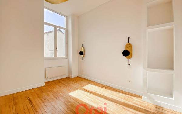 Appartement à vendre    4 pièces • 72 m2 Lyon 3