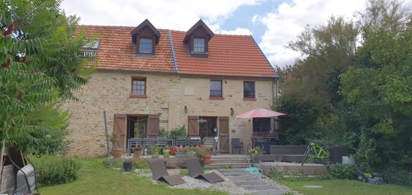 Crugny (51170) GRANDE MAISON avec GARAGE et PISCINE