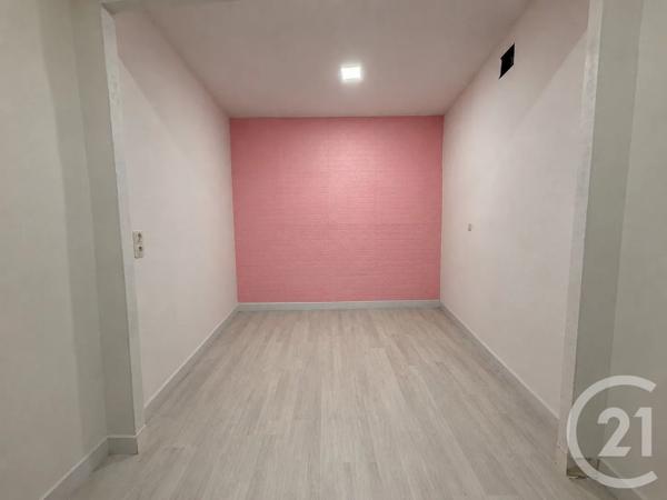 Appartement F3 Bis à vendre  4 pièces - 98,23 m 2   MILLAU  - 12