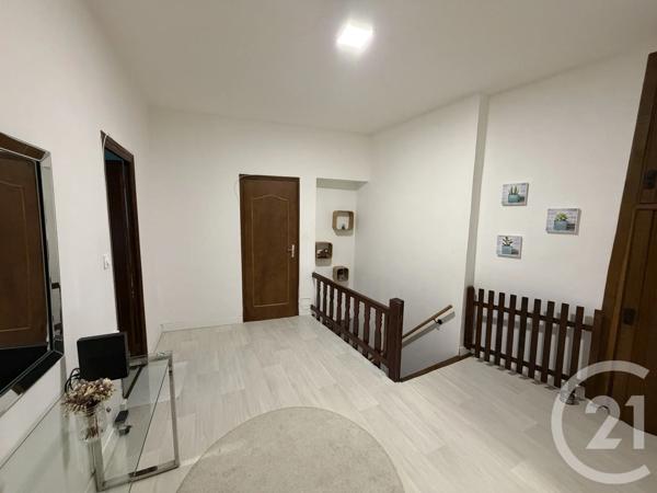 Appartement F3 Bis à vendre  4 pièces - 98,23 m 2   MILLAU  - 12