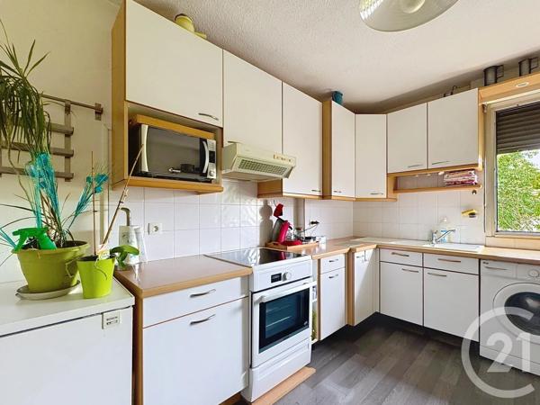 Appartement F4 à vendre  4 pièces - 80,30 m 2   PAMIERS  - 09