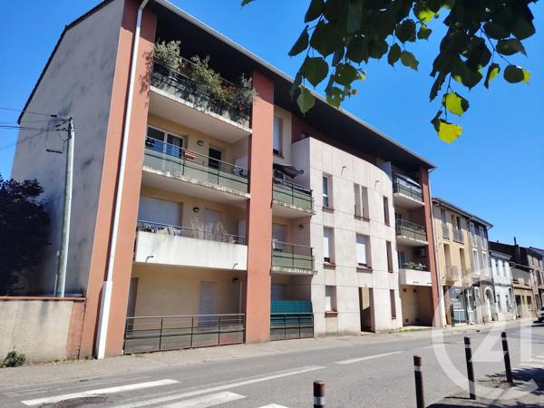 Appartement F4 à vendre  4 pièces - 80,30 m 2   PAMIERS  - 09