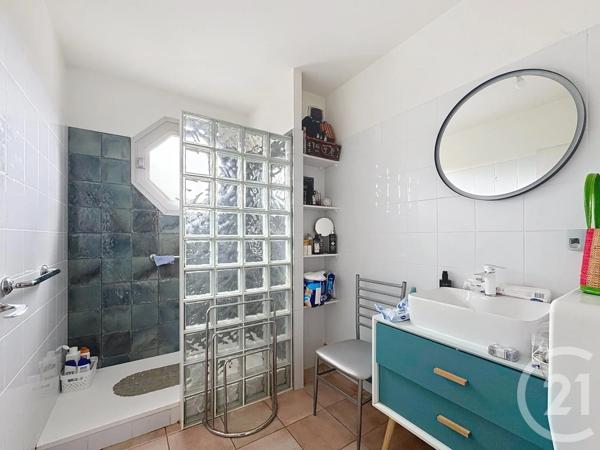 Appartement F4 à vendre  4 pièces - 80,30 m 2   PAMIERS  - 09