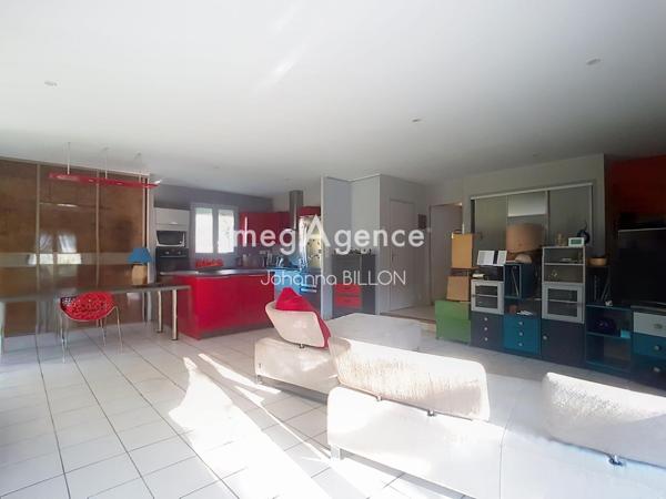 Maison à SAVONNIERES, 37510 - 6 pièces 140m²