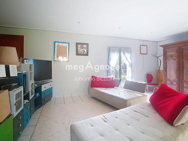 Maison à SAVONNIERES, 37510 - 6 pièces 140m²