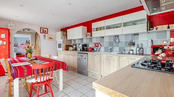 Maison individuelle 4 chambres avec jardin sur les quais de seine